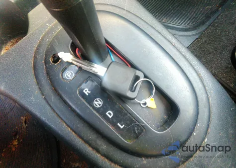 2014 Nissan Versa 1.6 S+ из США, поврежденный, VIN 3N1CN7AP8EL817572